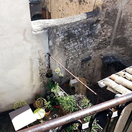 Les Terrasses De Saillans Saillans (Drome)